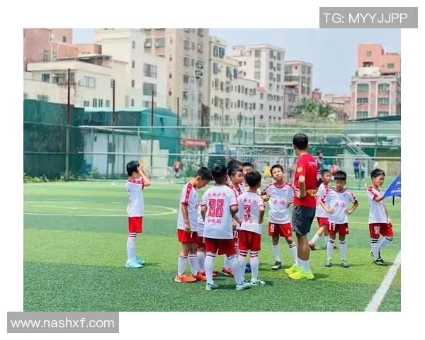 科斯塔的足球之路：从青训到国际赛场的辉煌历程与未来展望