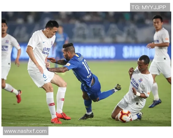 苏宁与申花激战正酣比赛直播全程回顾与精彩瞬间分析